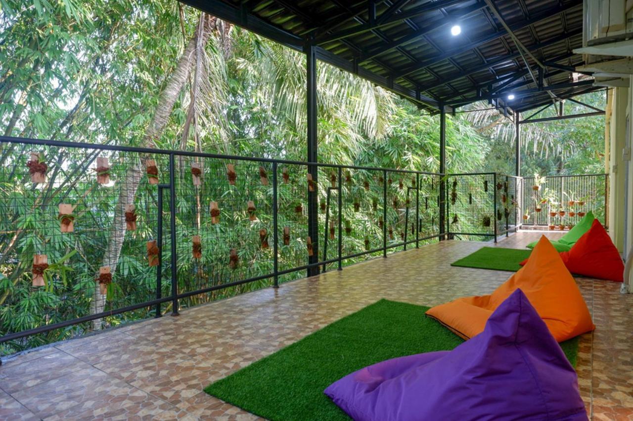 Reddoorz Syariah At Omah Sawah Otel Balong  Dış mekan fotoğraf