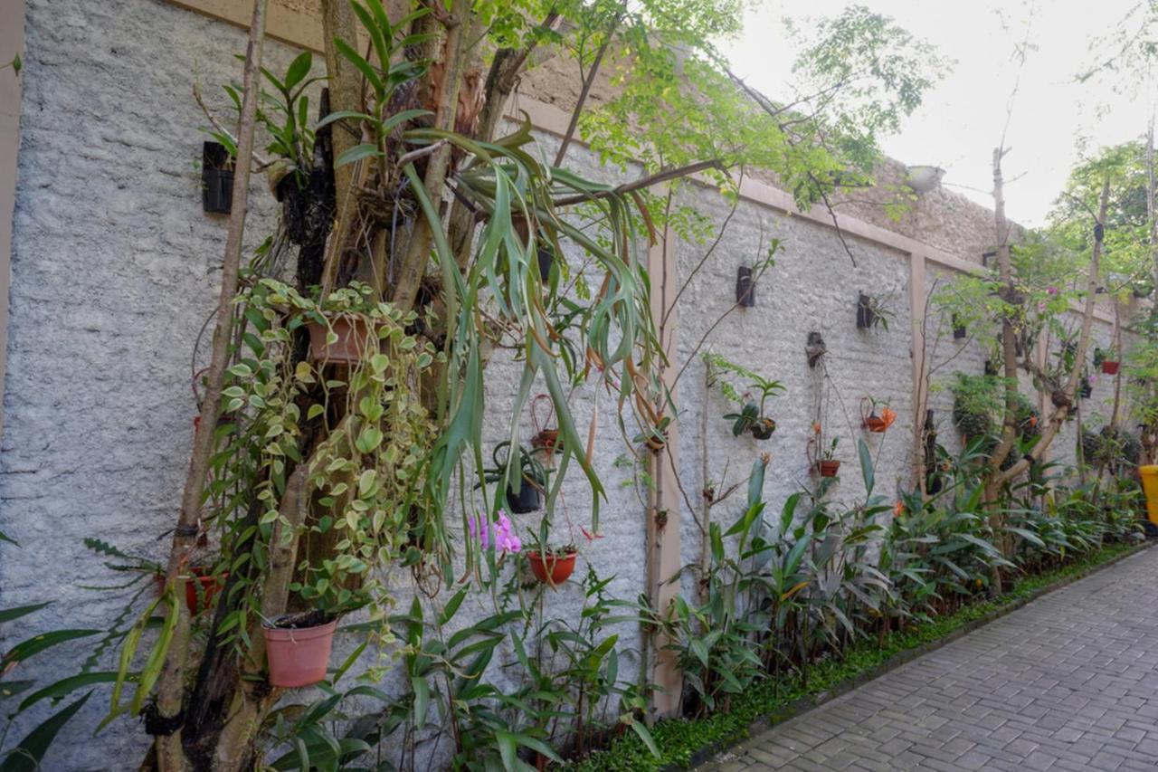 Reddoorz Syariah At Omah Sawah Otel Balong  Dış mekan fotoğraf