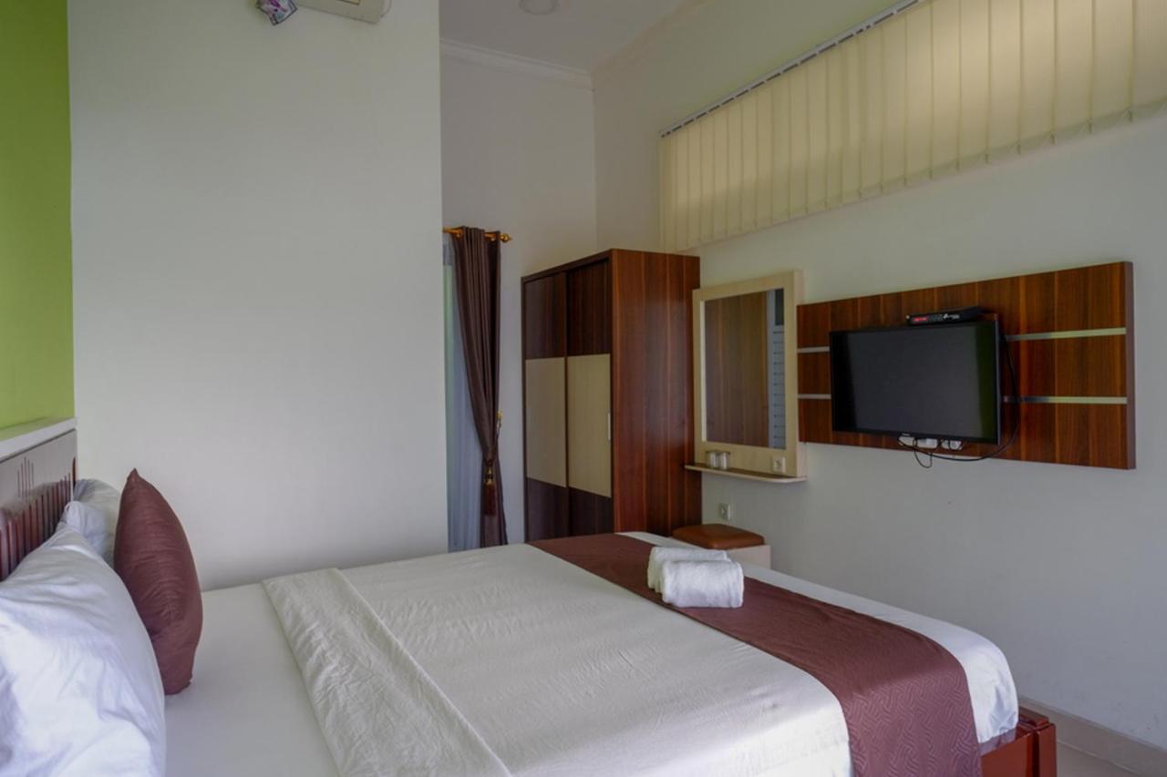 Reddoorz Syariah At Omah Sawah Otel Balong  Dış mekan fotoğraf