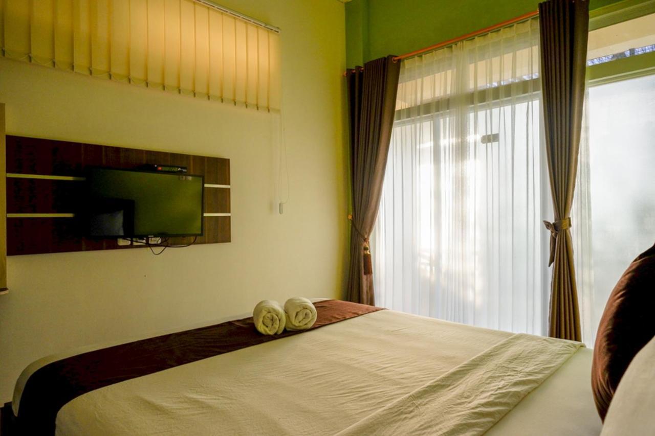 Reddoorz Syariah At Omah Sawah Otel Balong  Dış mekan fotoğraf